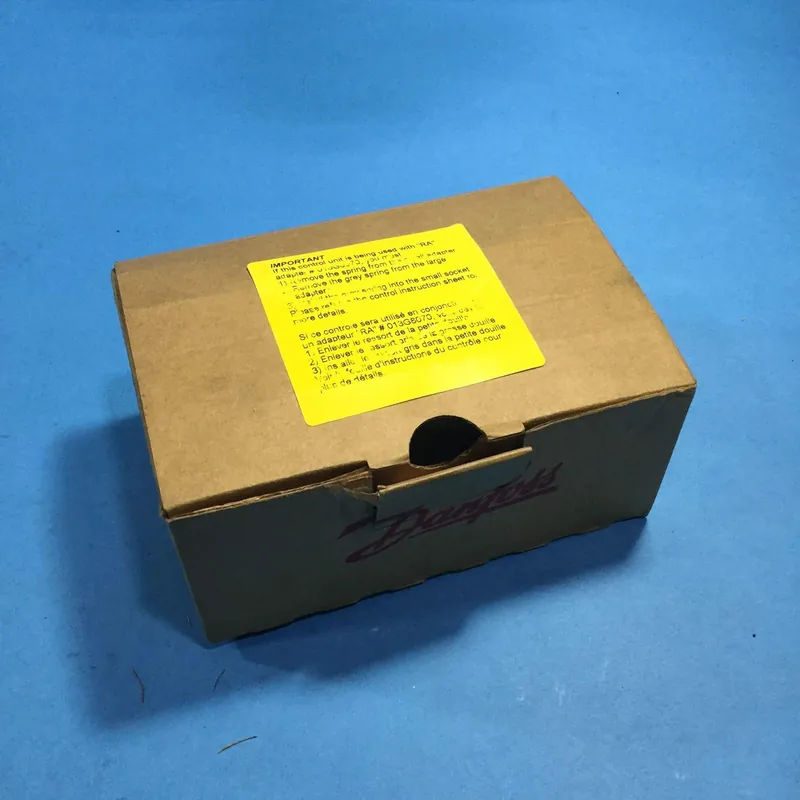 Danfoss 013G8562 Wall Mount Operator 6' Capillary