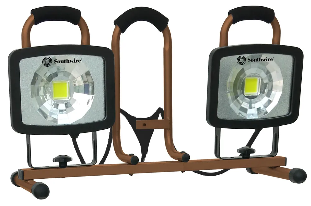 SK0287375-US20260702-105043-0 Southwire L1326SW 44W AC Array LED Twin Head Telescoping Work Light - Image 1