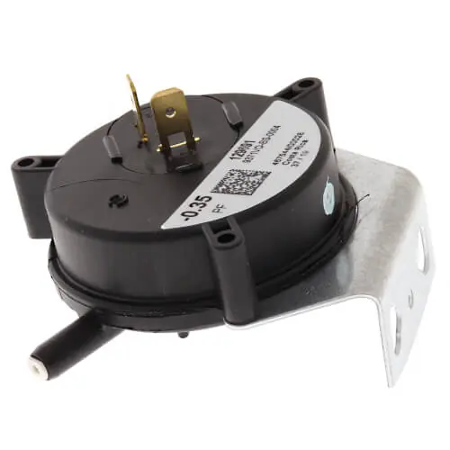 SK0297204-US20260702-105043-0 York S1-02435309000 Pressure Switch SPNO - Image 1