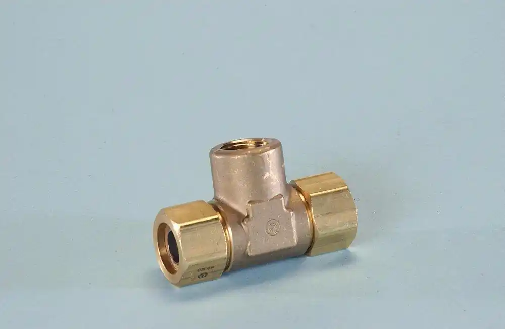 SK0316329-US20260702-105043-0 Omega Flex FGP-T500-500 1/2 in. Tube Pipe Tee - Image 1