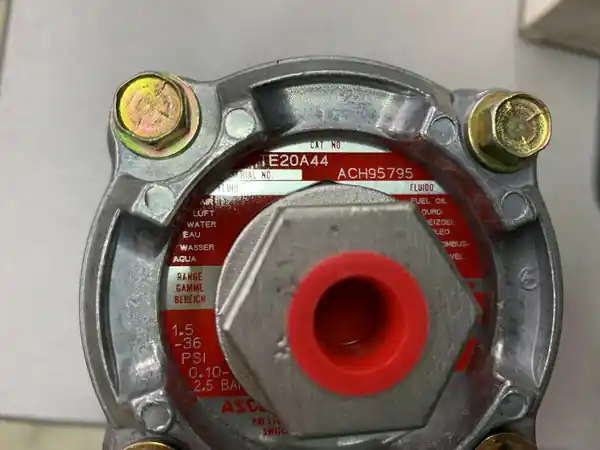 SK0320608-US20260702-105043-0 Asco TE20A44 Pressure Switch Transducer Unit - Image 1