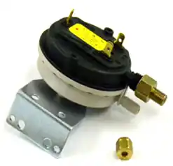 SK0321198-US20260702-105043-0 LOCHINVAR 100166118 GAS PRESSURE SWITCH - Image 1