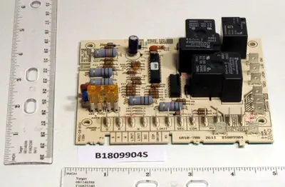 Goodman B1809904S Fan Timer Control Board with Jiffy Bag for GUS Series Gas Furnaces